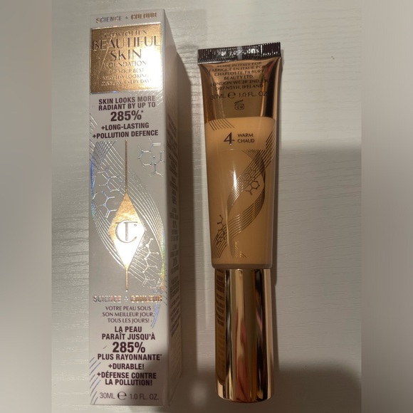 New Charlotte Tilbury Beautiful Skin foundation in 4 Warm - Picture 3 of 4